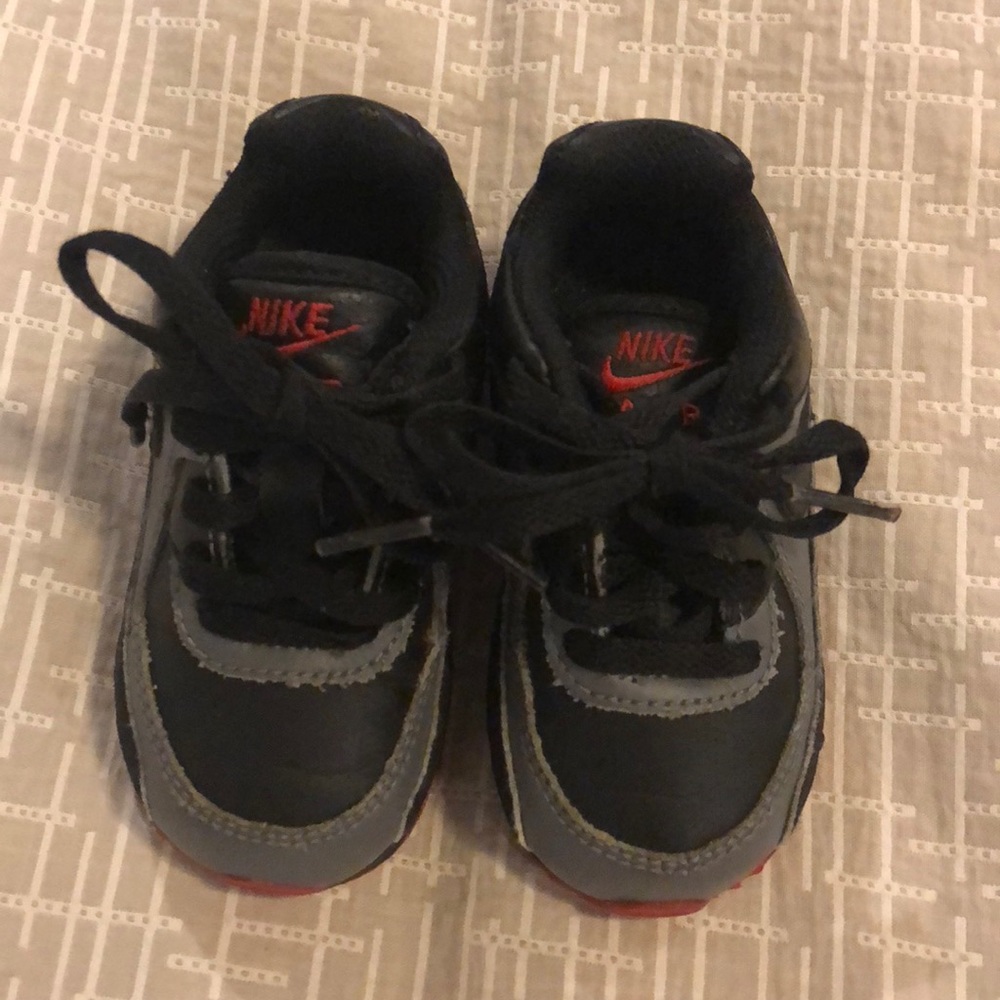 Nike shoes